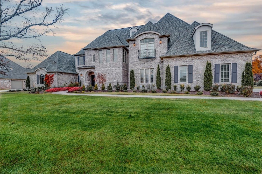 Oak Tree Centerton - Residential