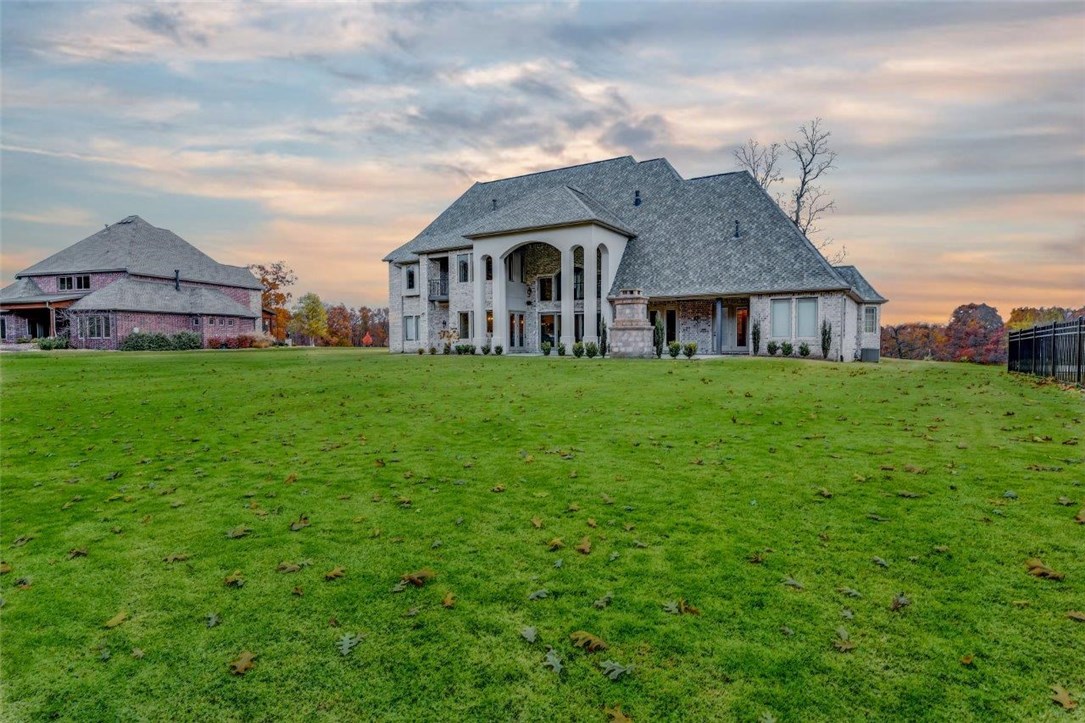 Oak Tree Centerton - Residential