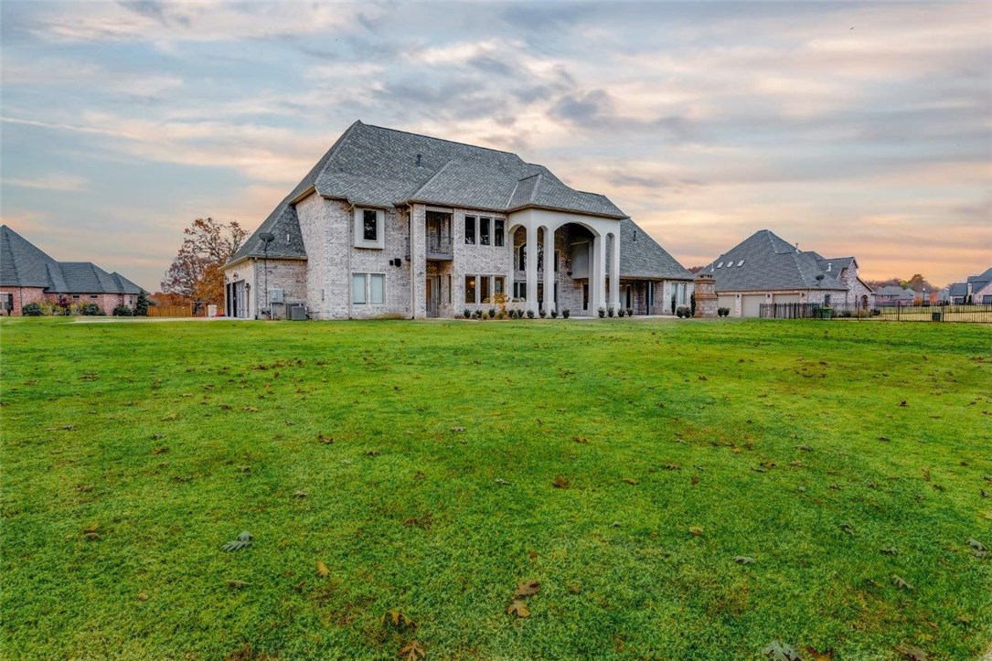 Oak Tree Centerton - Residential