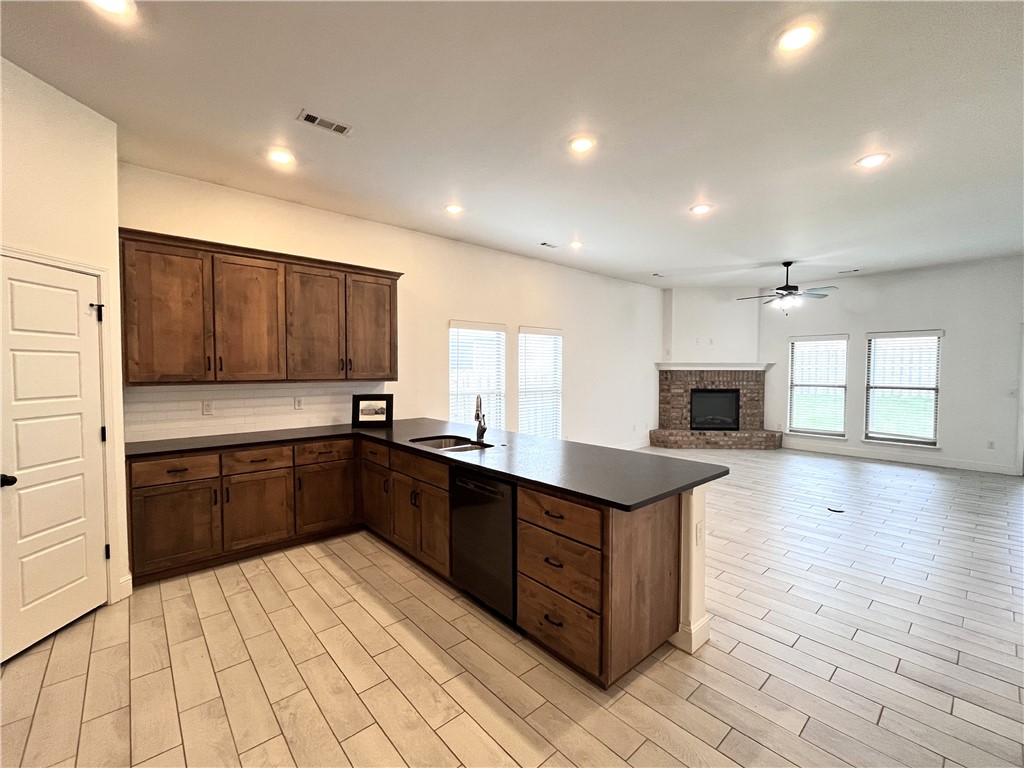 Woodward Hills - Residential Lease