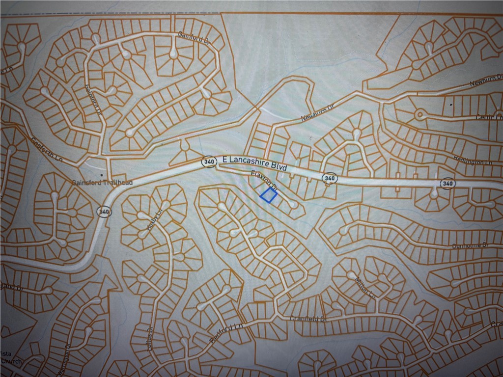 NORTH RIDING SUB-BVV - Land