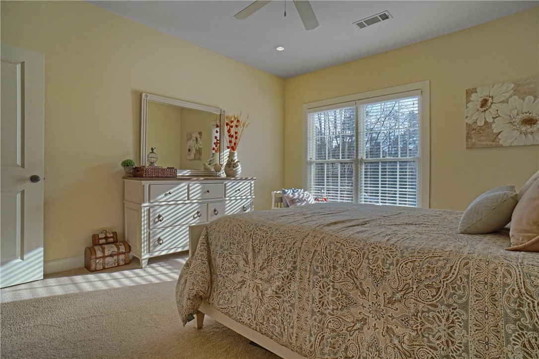 River Rdge - Residential