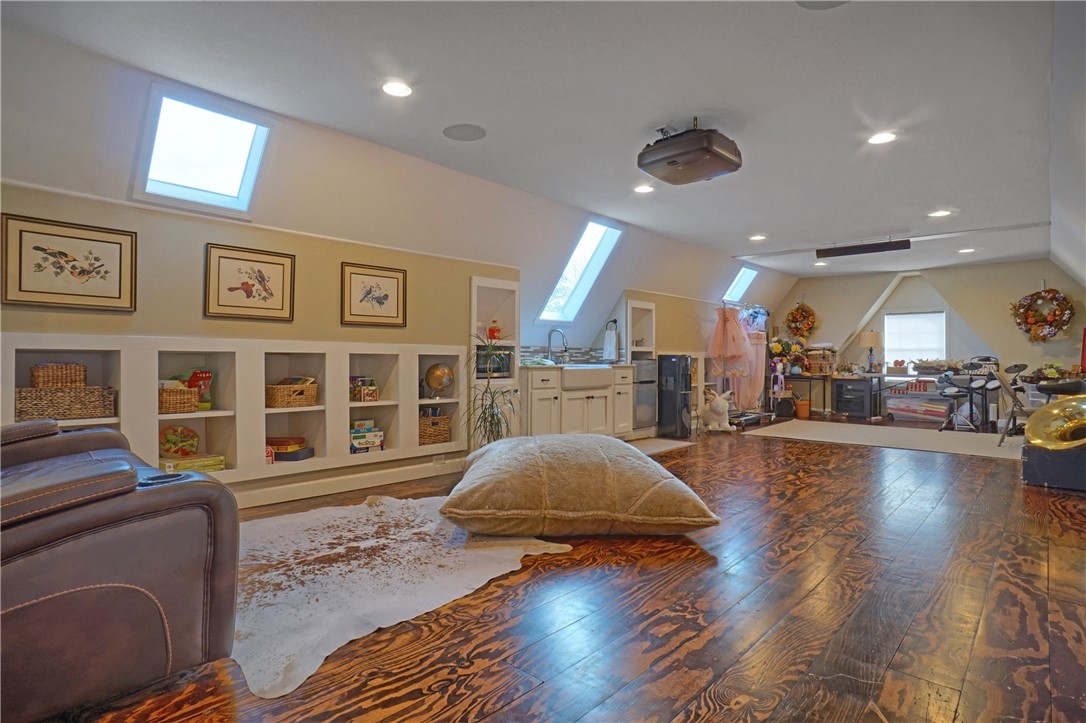 River Rdge - Residential