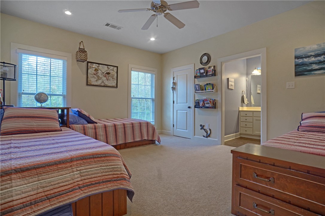 River Rdge - Residential