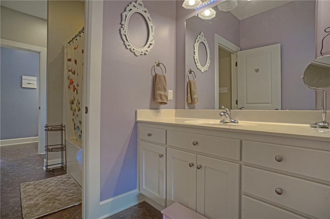 River Rdge - Residential