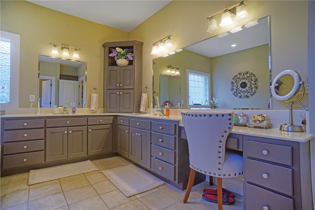 River Rdge - Residential