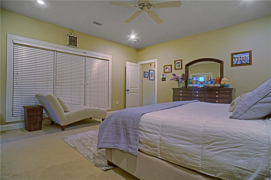 River Rdge - Residential