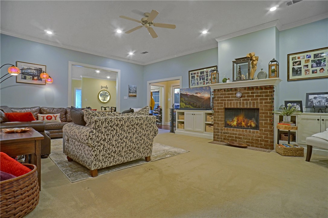 River Rdge - Residential