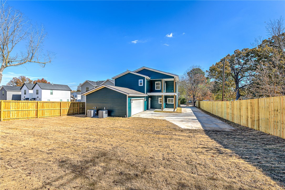 Subdivision: 21-16-30 FAYETTEVILLE OUTLO - Residential