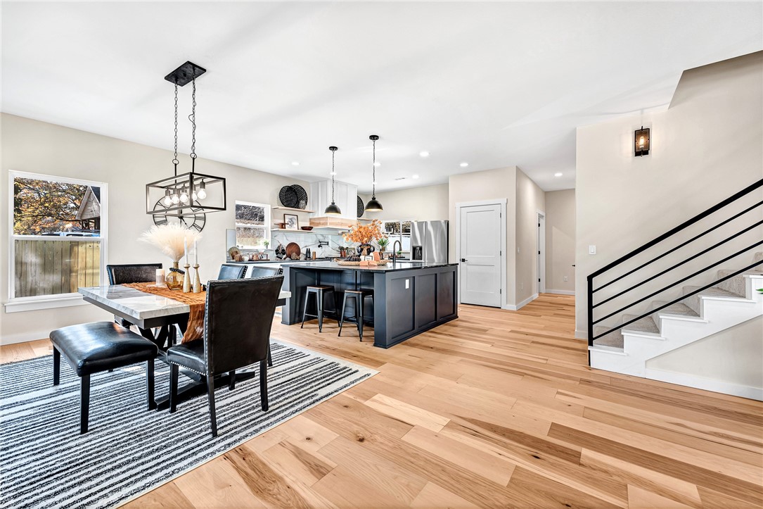 Subdivision: 21-16-30 FAYETTEVILLE OUTLO - Residential