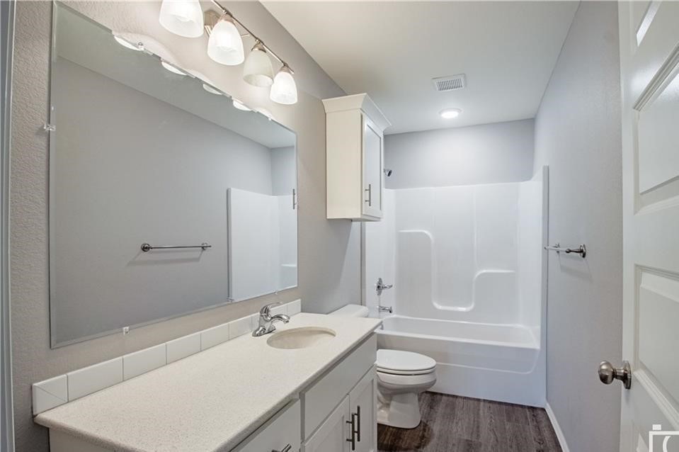 Rupple Meadows - Residential Lease