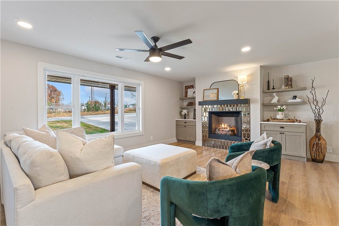 Jerry Heights 2nd Add Bentonville - Residential