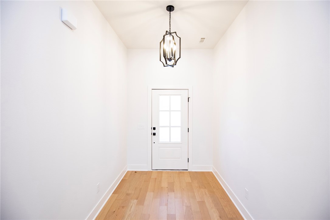 Sherlock Sub Bvv - Residential