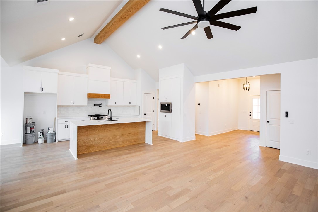 Sherlock Sub Bvv - Residential