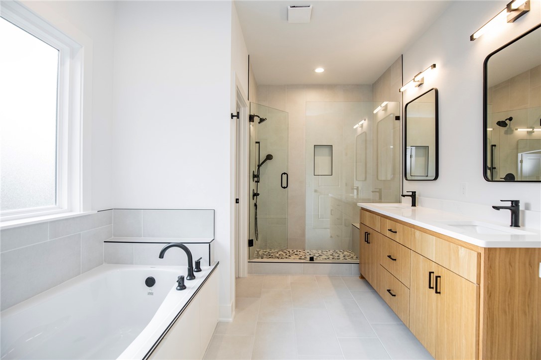 Sherlock Sub Bvv - Residential