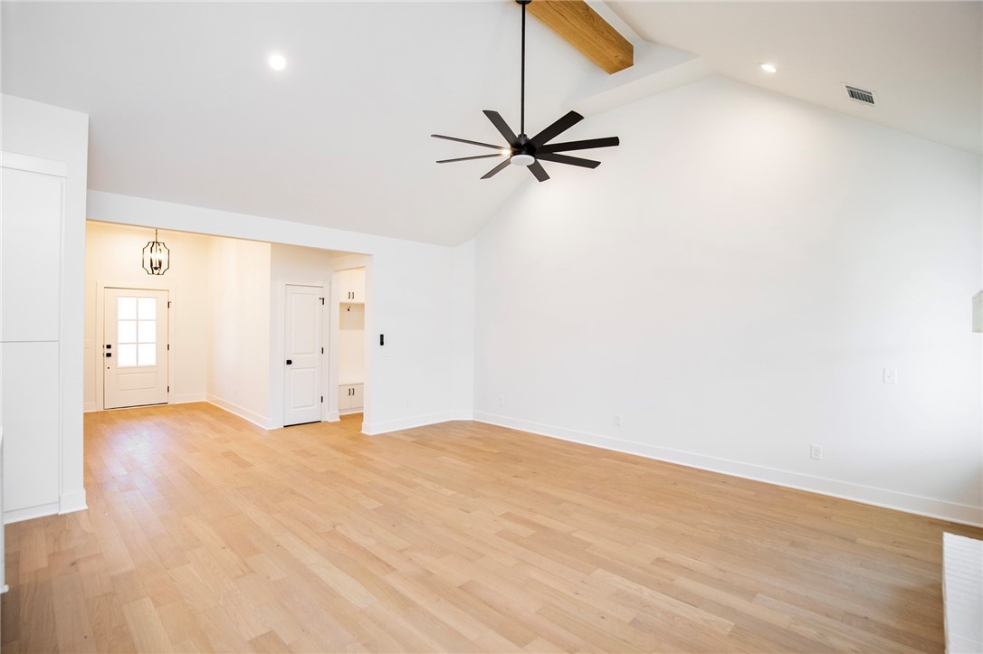 Sherlock Sub Bvv - Residential