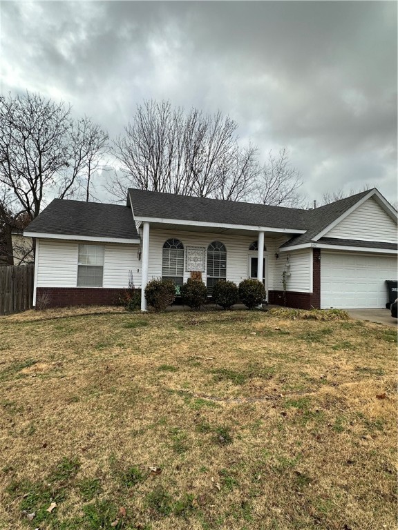 Beautiful house with high ceilings in living room, tile flooring in living room, split floor plan, front covered porch and much more. Make this your home today.