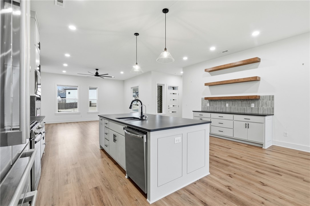 Greens At Sugar Creek, The Pea Ridge - Residential