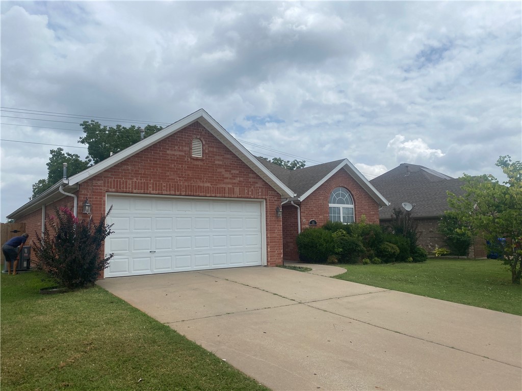 Don't miss this very well maintained all brick home on a corner lot and convenient to downtown Rogers. The spacious kitchen has granite counter tops, pantry and the refrigerator is included. The living room is spacious and opens to the kitchen and dining area. The primary suite features two closets walkin shower and whirlpool tub. The front bedroom is a great place for office. The privacy fenced backyard offers space for the kiddos to play and family bbqs.