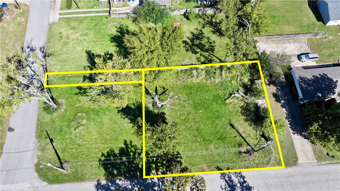 W A Burks Add Bentonville - Land