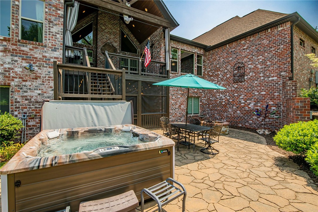 Creekside Sub Rogers - Residential