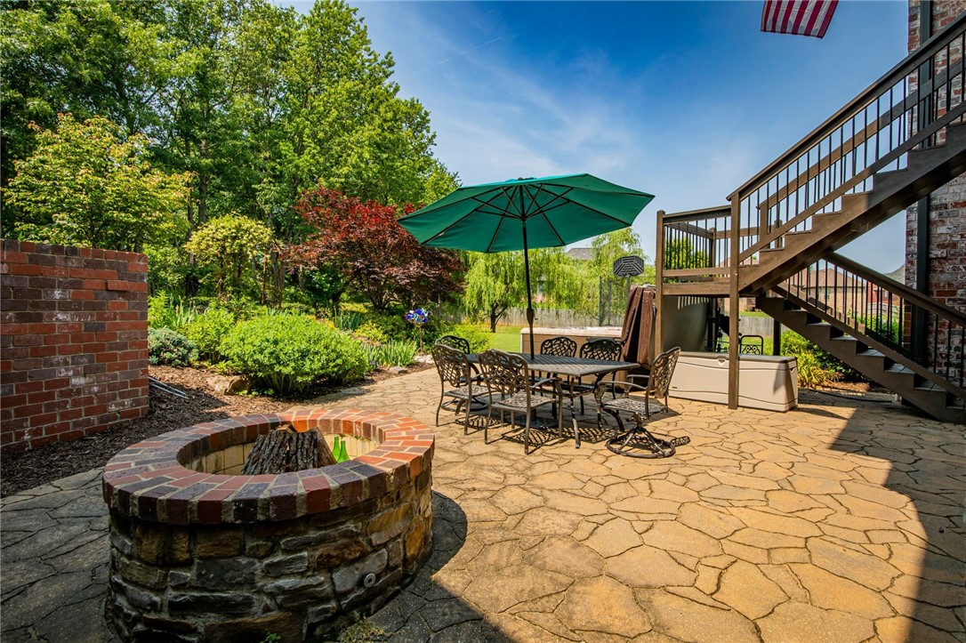 Creekside Sub Rogers - Residential