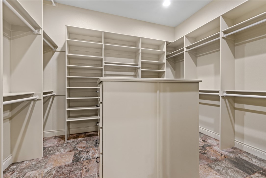 Creekside Sub Rogers - Residential