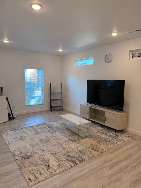 FEATHERSTON VILLAGE PH 2-CENTERTON - Residential Lease