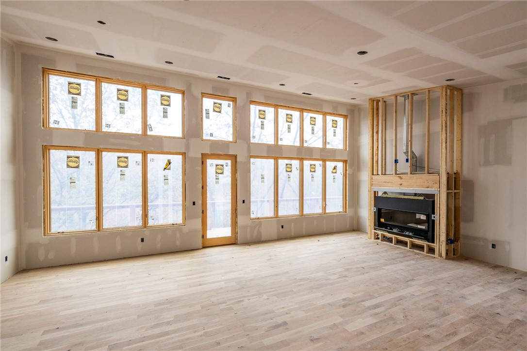 Queensborough Sub Bvv - Residential