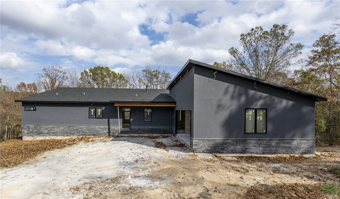 Queensborough Sub Bvv - Residential