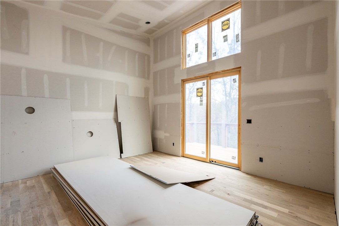 Queensborough Sub Bvv - Residential