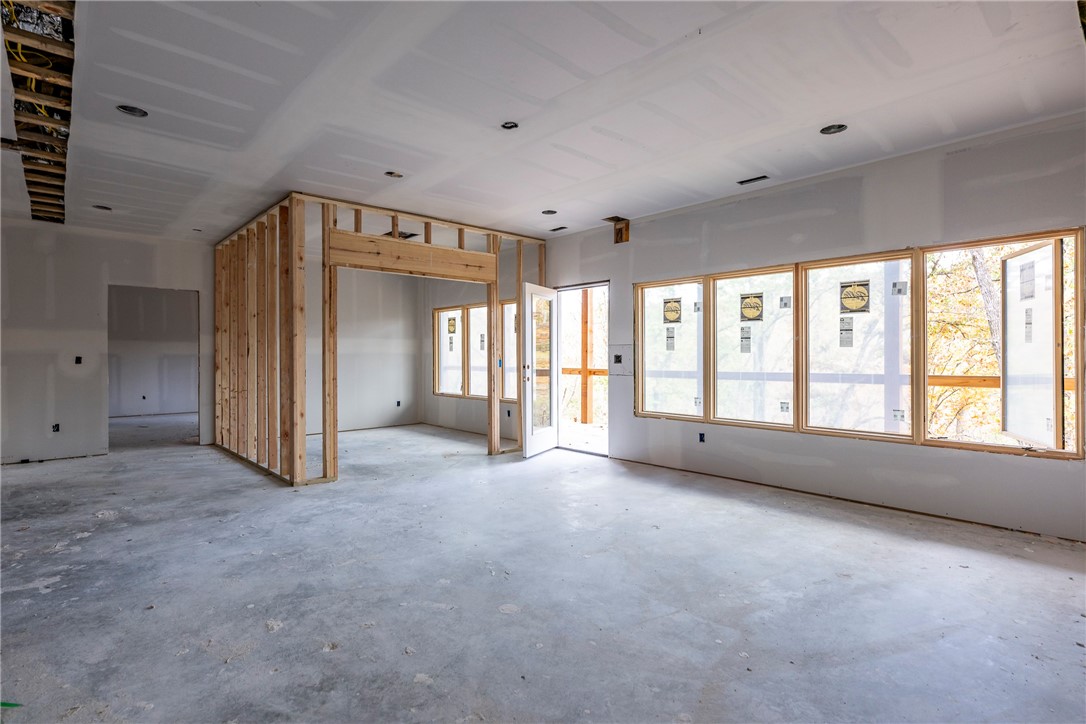 Queensborough Sub Bvv - Residential