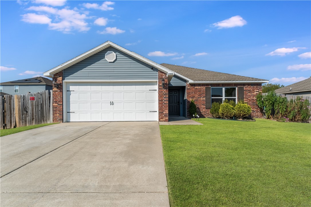Check out this East Springdale Gem! One -Owner Home in Great Condition. Very close to The New Springdale Bike Trail. Very Well maintained Home! Call For More Details!