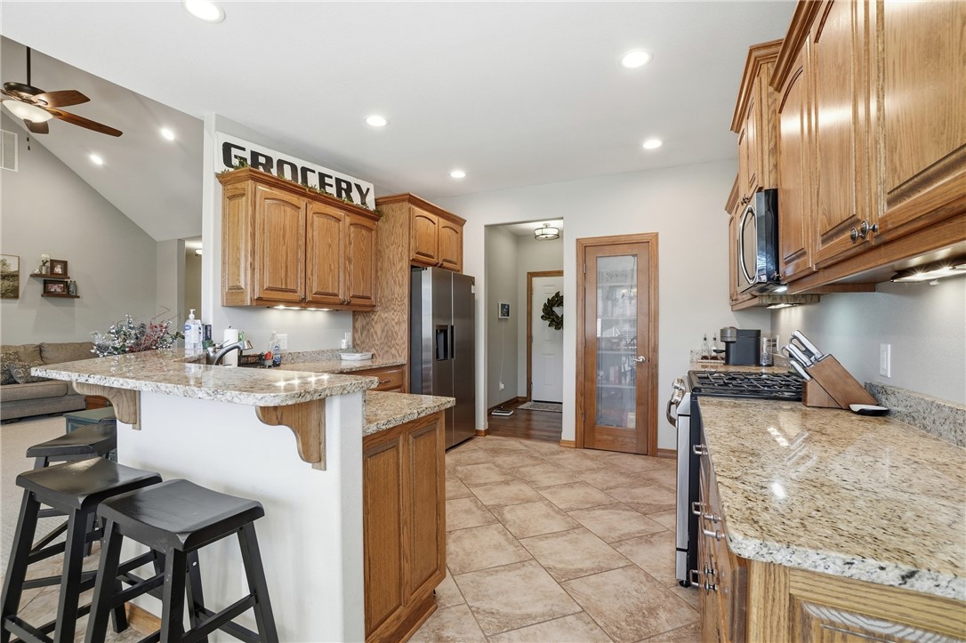 Unit 106 Holiday Island - Residential