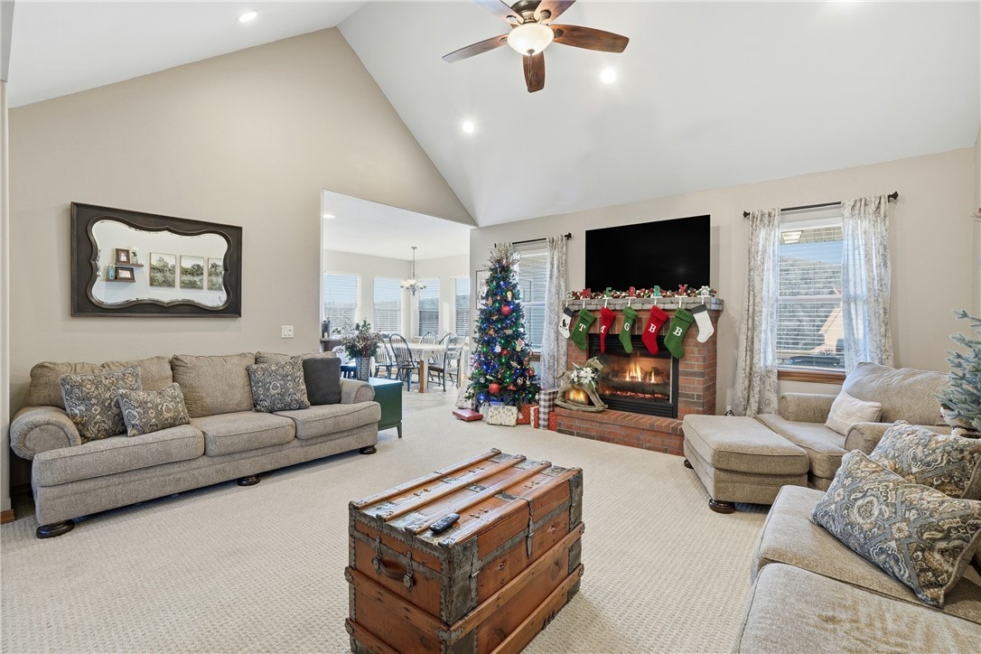 Unit 106 Holiday Island - Residential