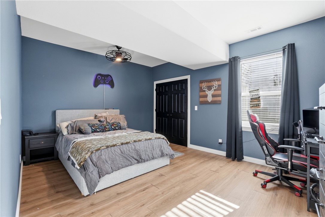 Unit 106 Holiday Island - Residential