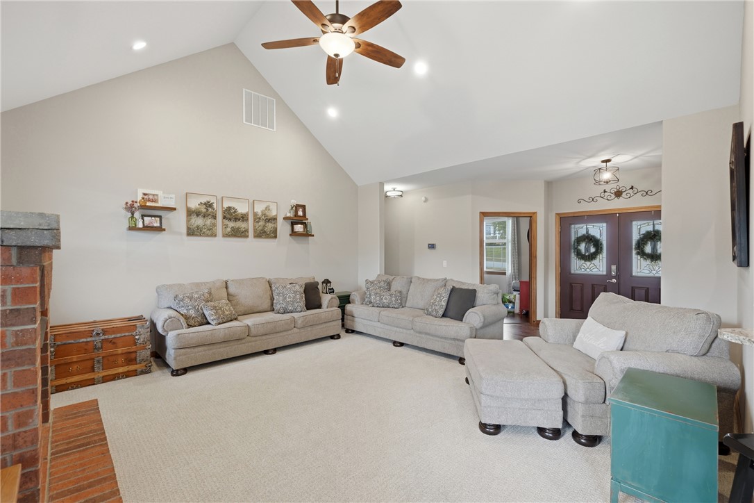 Unit 106 Holiday Island - Residential