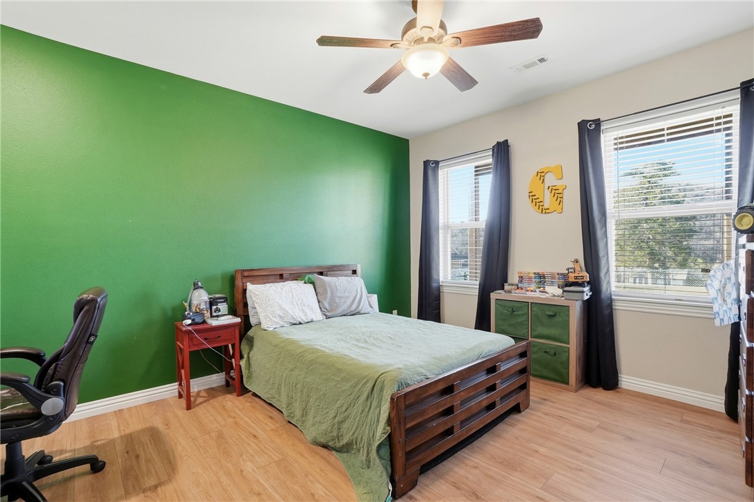 Unit 106 Holiday Island - Residential