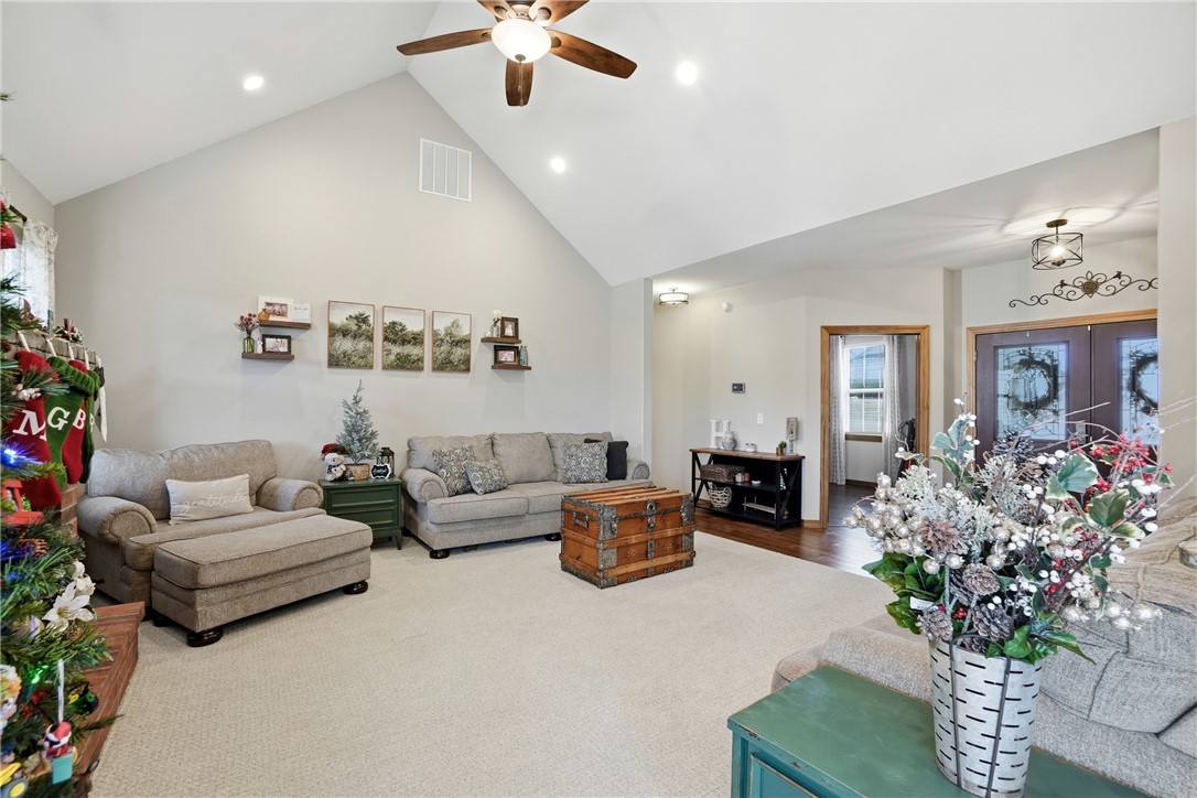 Unit 106 Holiday Island - Residential