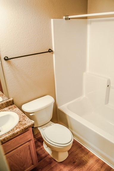 Shiloh House Ph I - Residential Lease