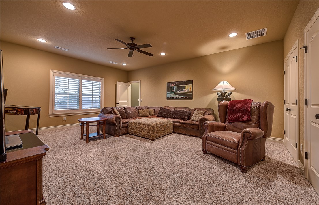 33-19-30-Rogers - Residential