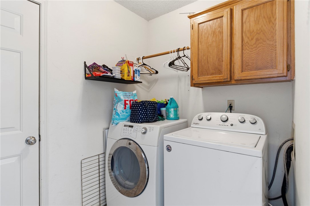 Pine Meadow Add Rogers - Residential