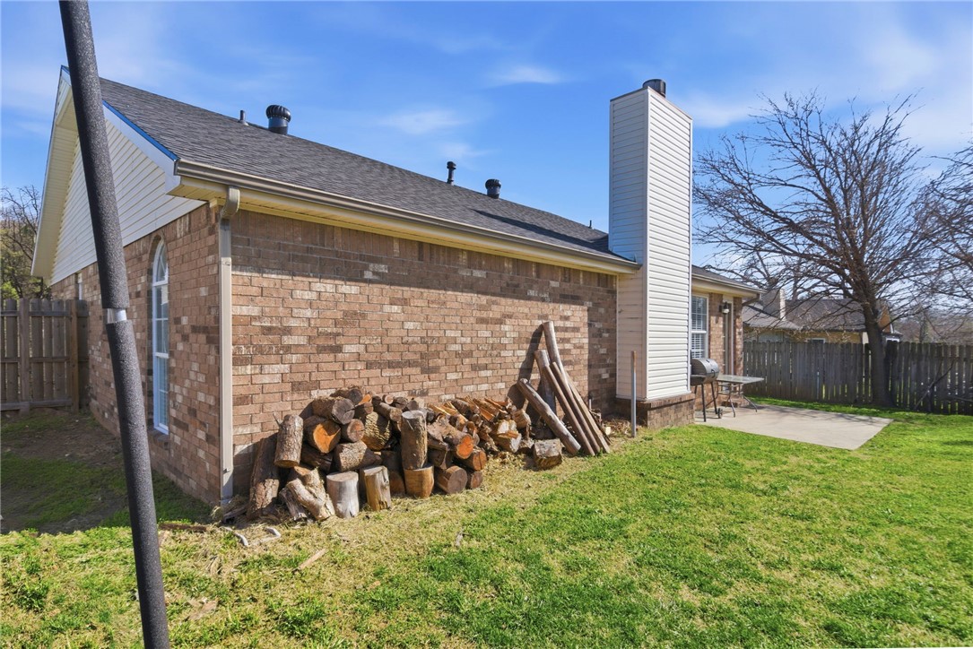 Pine Meadow Add Rogers - Residential