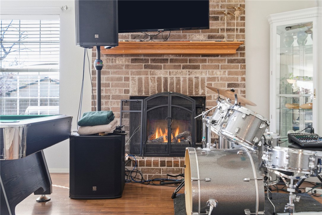 Pine Meadow Add Rogers - Residential