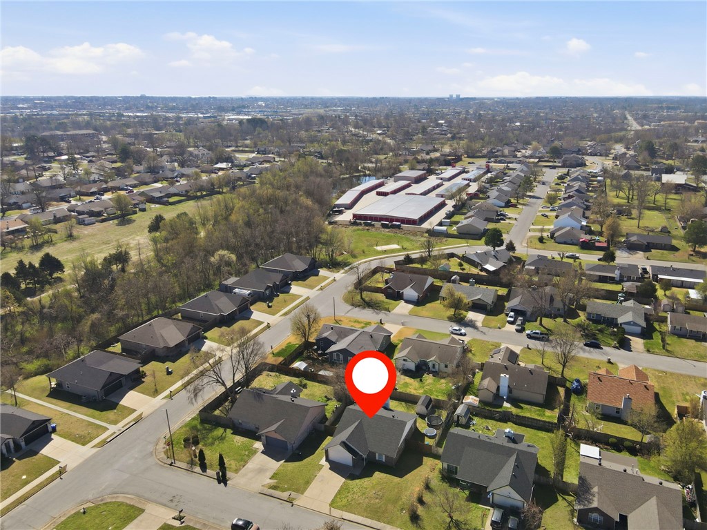 Pine Meadow Add Rogers - Residential