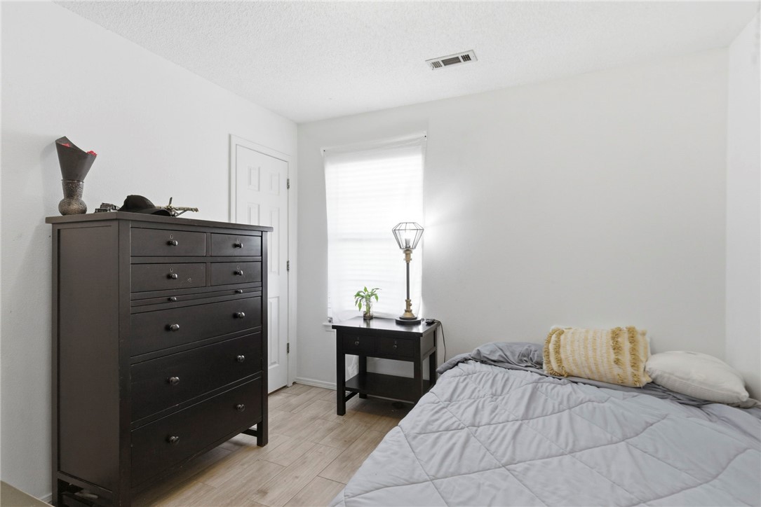 Pine Meadow Add Rogers - Residential