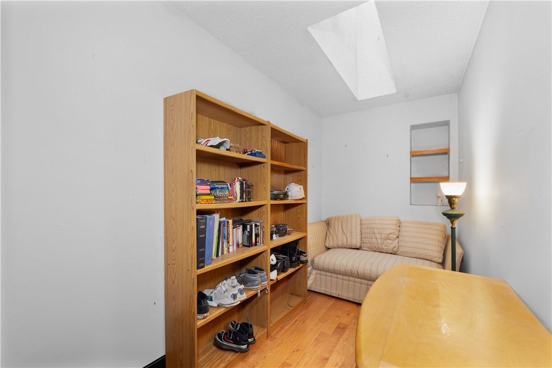 Cunningham Sub Bvv - Residential