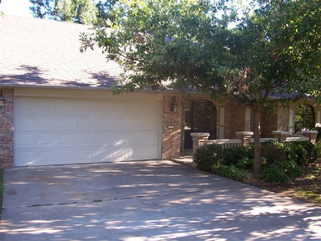 Four-bedroom, two-bath home located in east Fayetteville near Root Elementary School. Large living room, fireplace with custom built-in cabinetry, open to bonus / dining room. Open kitchen has second dining area with counter bar, under-cabinet lighting, and lots of storage plus pantry closet. Master bedroom has large walk-in closet plus divided bathroom. Nice carpet, ceiling fan/light fixtures, blinds and crown molding throughout the home. Big wooden covered deck, large back yard with many trees and fenced section at the rear. Enclosed two-car garage with extra storage space.