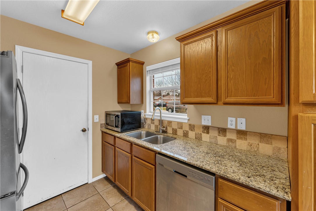 Centerpoint Sub Ph Iii Centerton - Residential