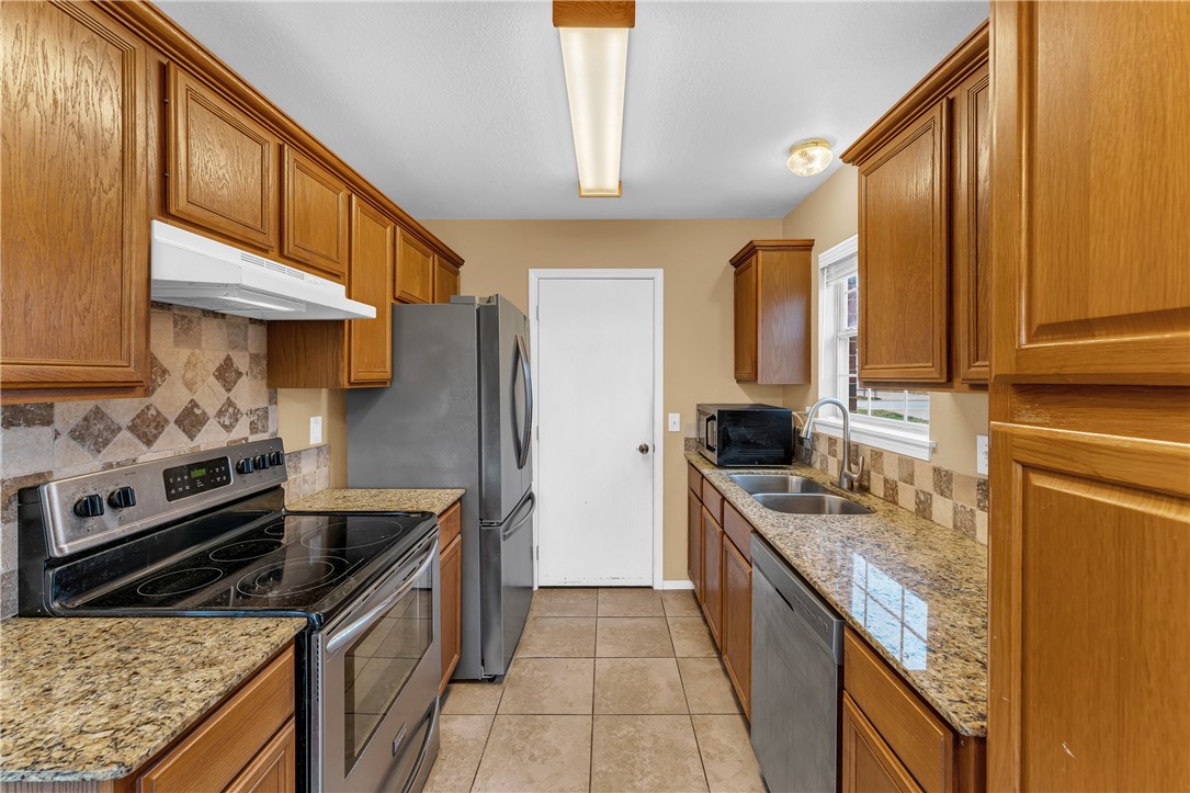 Centerpoint Sub Ph Iii Centerton - Residential